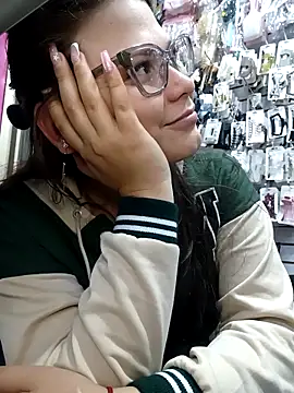 Vale Saenzz online show from February 11, 12:48 am