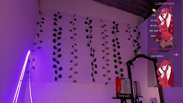 Snapshot of Ludovica6669 chatting on February 26, 9:37 pm Ludovica6669 online show from February 26, 9:37 pm