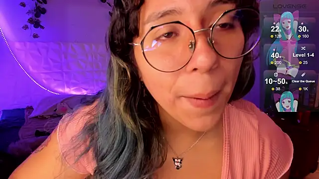 Snapshot of Ludovica6669 chatting on March 17, 1:14 am Ludovica6669 online show from March 17, 1:14 am