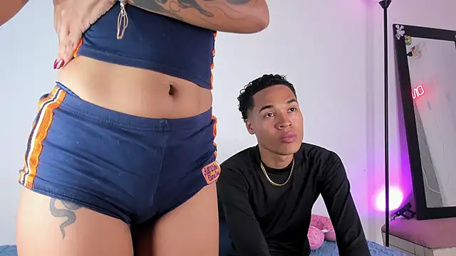 viankaa miller online show from October 17, 4:09 pm