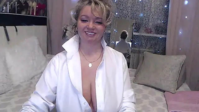 MartiniMartini online show from February 6, 12:54 am