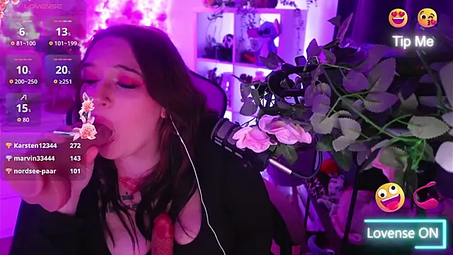 Jinyxx3 online show from December 2, 4:40 am