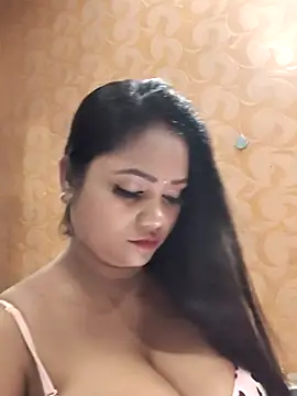 Snapshot of hornysania123 chatting on May 17, 3:08 pm hornysania123 online show from May 17, 3:08 pm