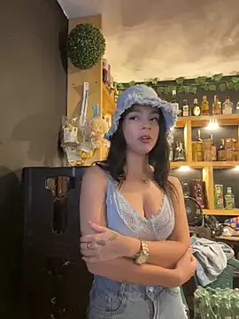 JullieBoo online show from February 25, 12:58 am