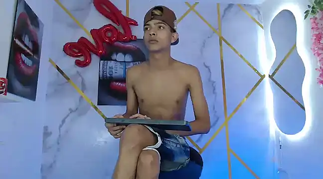 KING STYLE2 online show from March 22, 3:09 am