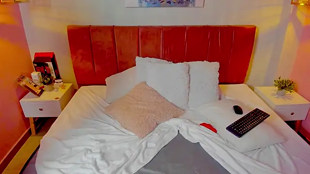 ninna curly online show from February 14, 10:17 am