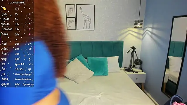 ninna curly online show from October 6, 5:27 am