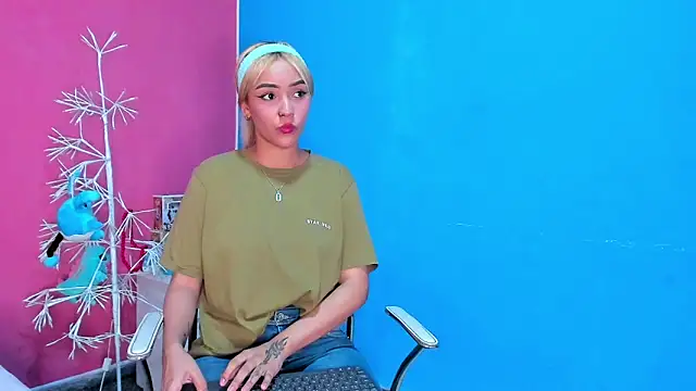 asami kimi online show from February 12, 10:26 pm