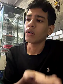 Snapshot of Santiago-Thompson chatting on October 11, 10:30 pm Santiago-Thompson online show from October 11, 10:30 pm