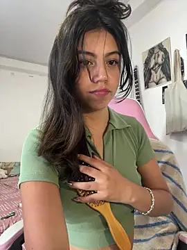 LiLy kIndly online show from March 22, 7:39 pm