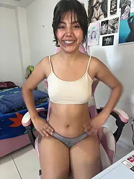 Snapshot of LiLy_kIndly chatting on May 21, 2:57 pm LiLy kIndly online show from May 21, 2:57 pm
