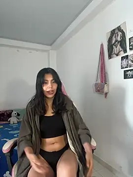 Snapshot of LiLy_kIndly chatting on June 7, 7:50 pm LiLy kIndly online show from June 7, 7:50 pm