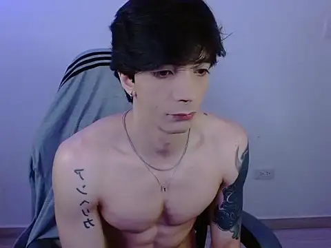 H3ll B0I online show from January 11, 7:13 am