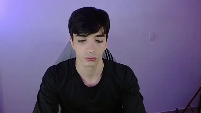 H3ll B0I online show from March 23, 11:09 pm