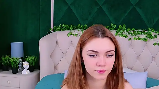 Snapshot of Ariadna_Holder chatting on March 15, 1:40 pm Ariadna Holder online show from March 15, 1:40 pm