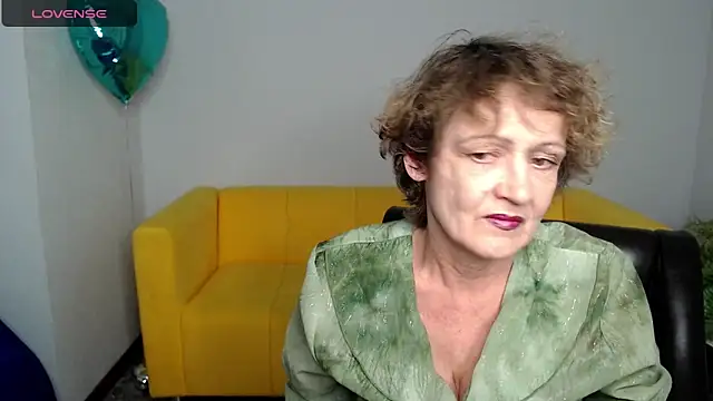 SexyGrandma  online show from February 18, 4:26 pm