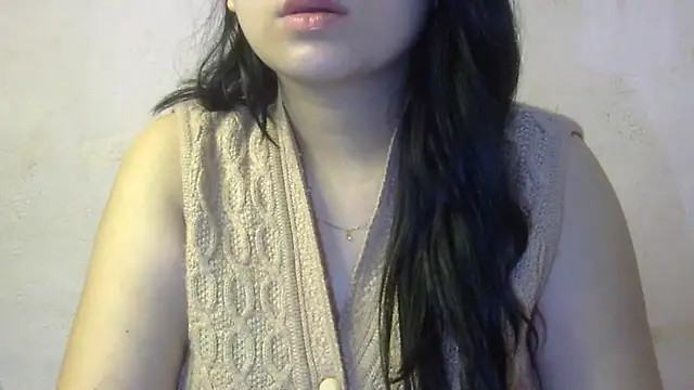 Snapshot of undressed_princesss chatting on May 18, 3:51 pm undressed princesss online show from May 18, 3:51 pm