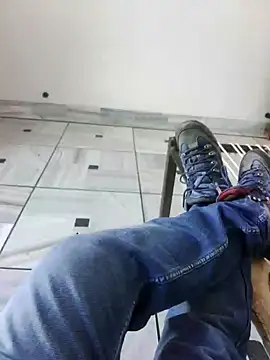 xmanrawan2 online show from February 22, 9:01 am