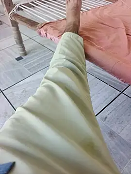 xmanrawan2 online show from September 25, 4:38 am