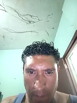 Snapshot of Kakashy27 chatting on March 29, 5:40 am Kakashy27 online show from March 29, 5:40 am