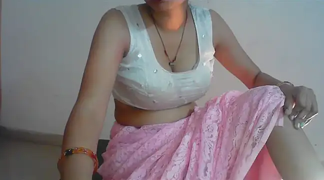 Snapshot of kajal__bhabhi_ chatting on February 14, 8:26 pm kajal bhabhi online show from February 14, 8:26 pm