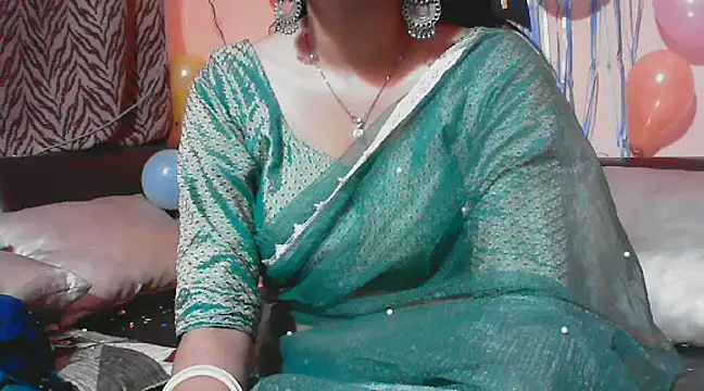 Snapshot of kajal__bhabhi_ chatting on March 9, 9:03 pm kajal bhabhi online show from March 9, 9:03 pm