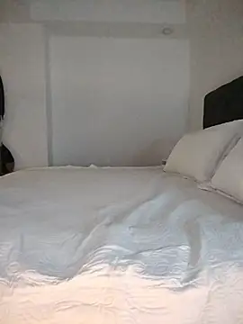sofiaxox online show from June 25, 5:12 am