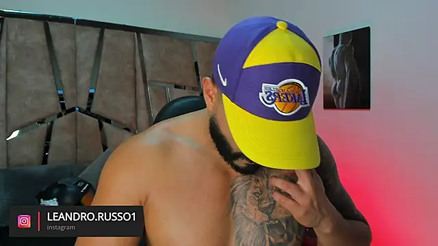 LeandroRusso online show from March 2, 12:20 am