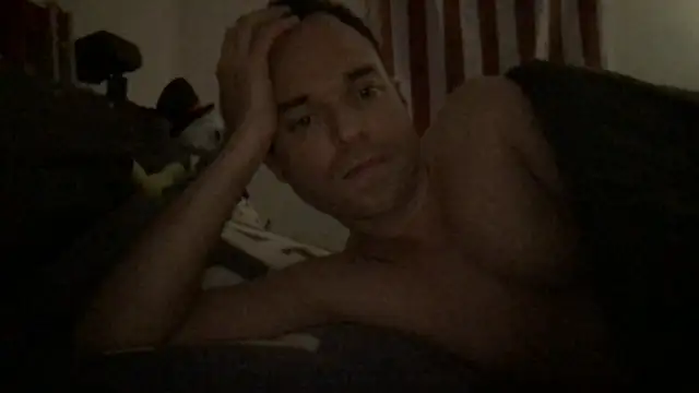 Snapshot of Funnyjul31 chatting on February 10, 11:02 pm Funnyjul31 online show from February 10, 11:02 pm