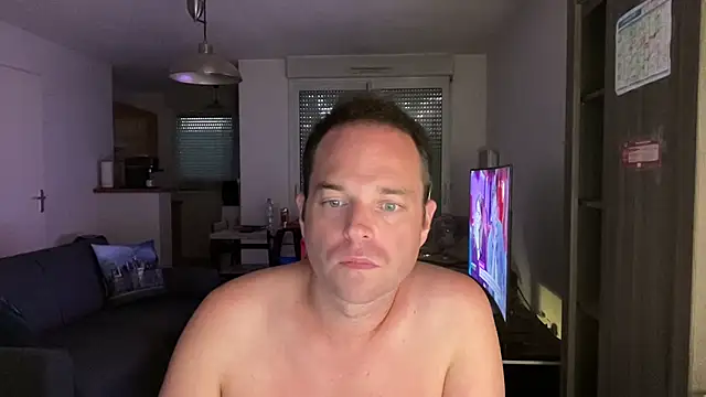 Snapshot of Funnyjul31 chatting on September 17, 5:58 pm Funnyjul31 online show from September 17, 5:58 pm