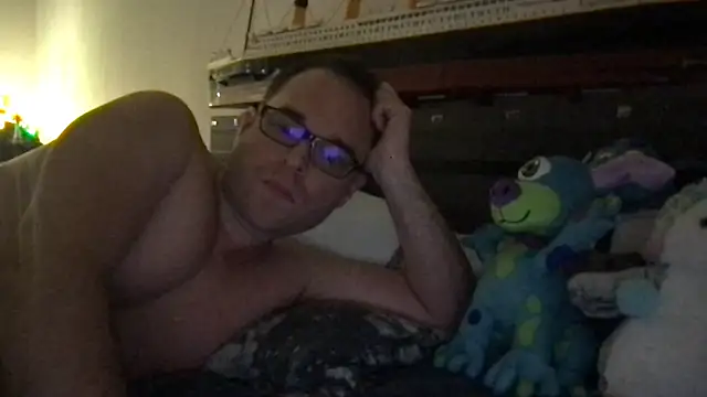 Snapshot of Funnyjul31 chatting on March 7, 7:55 pm Funnyjul31 online show from March 7, 7:55 pm