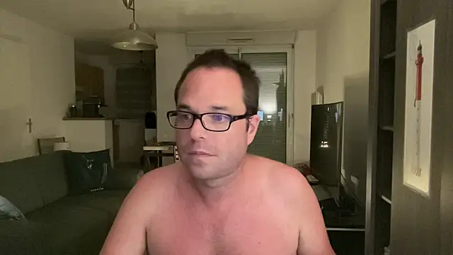 Snapshot of Funnyjul31 chatting on June 22, 5:32 pm Funnyjul31 online show from June 22, 5:32 pm