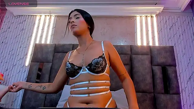 LannaFoxx online show from March 8, 4:34 am