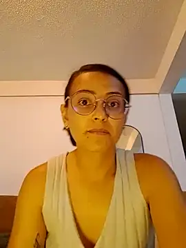 bri ali online show from February 5, 11:06 pm