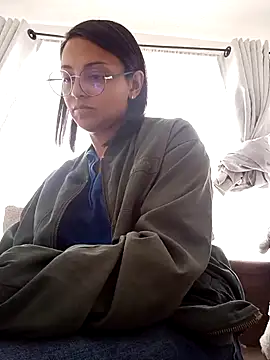 bri ali online show from March 8, 6:05 pm