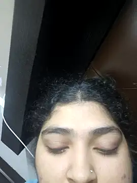 naina78910 online show from December 17, 4:46 pm