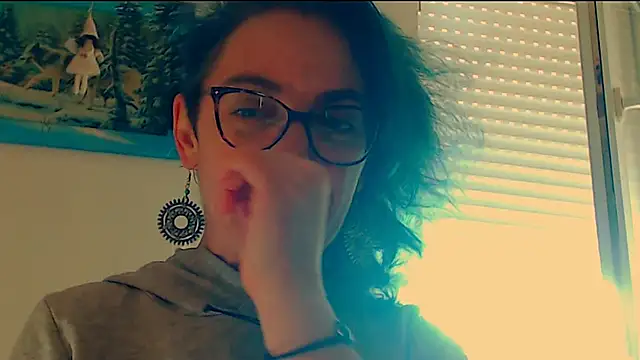 Snapshot of Ju-Hot chatting on March 1, 2:52 pm Ju-Hot online show from March 1, 2:52 pm