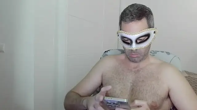 Snapshot of john_q chatting on September 29, 7:24 am john q online show from September 29, 7:24 am