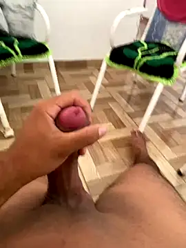 iauriwjkis online show from December 15, 6:12 pm