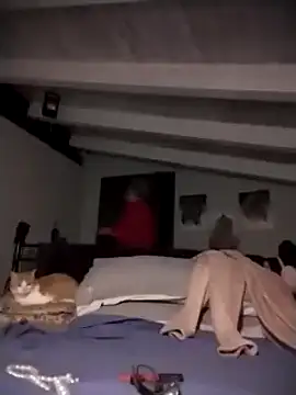 divinaerotica online show from November 17, 5:30 pm