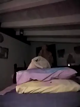 divinaerotica online show from December 17, 6:25 pm