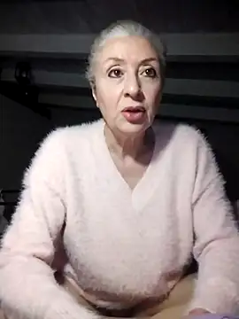 Snapshot of divinaerotica chatting on February 27, 9:04 pm divinaerotica online show from February 27, 9:04 pm