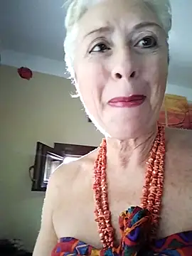 Snapshot of divinaerotica chatting on May 29, 12:58 pm divinaerotica online show from May 29, 12:58 pm