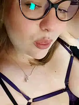 sam0and0katy online show from May 19, 5:52 pm