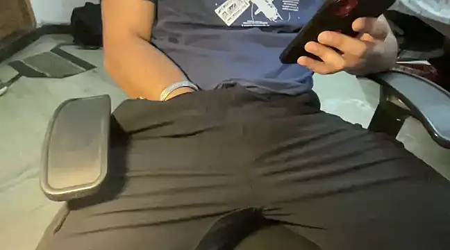 BBBig3DDDick online show from February 28, 1:26 am