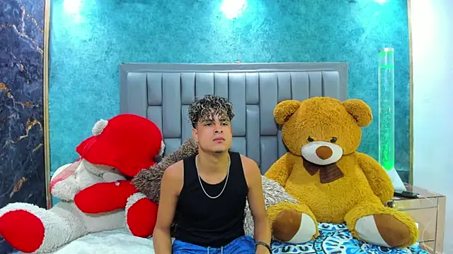 Sexys Hornys Boys online show from February 11, 10:28 pm