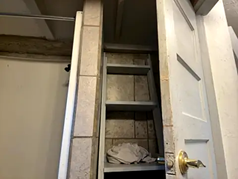 kcmo1010 online show from November 17, 7:30 pm