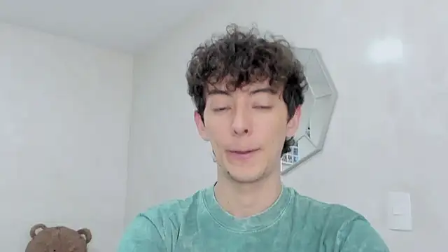 miketwink online show from January 17, 8:12 pm