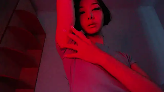 Fudzik0 online show from August 4, 5:21 am
