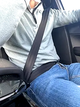 Snapshot of bullyboyy chatting on October 28, 12:41 pm bullyboyy online show from October 28, 12:41 pm